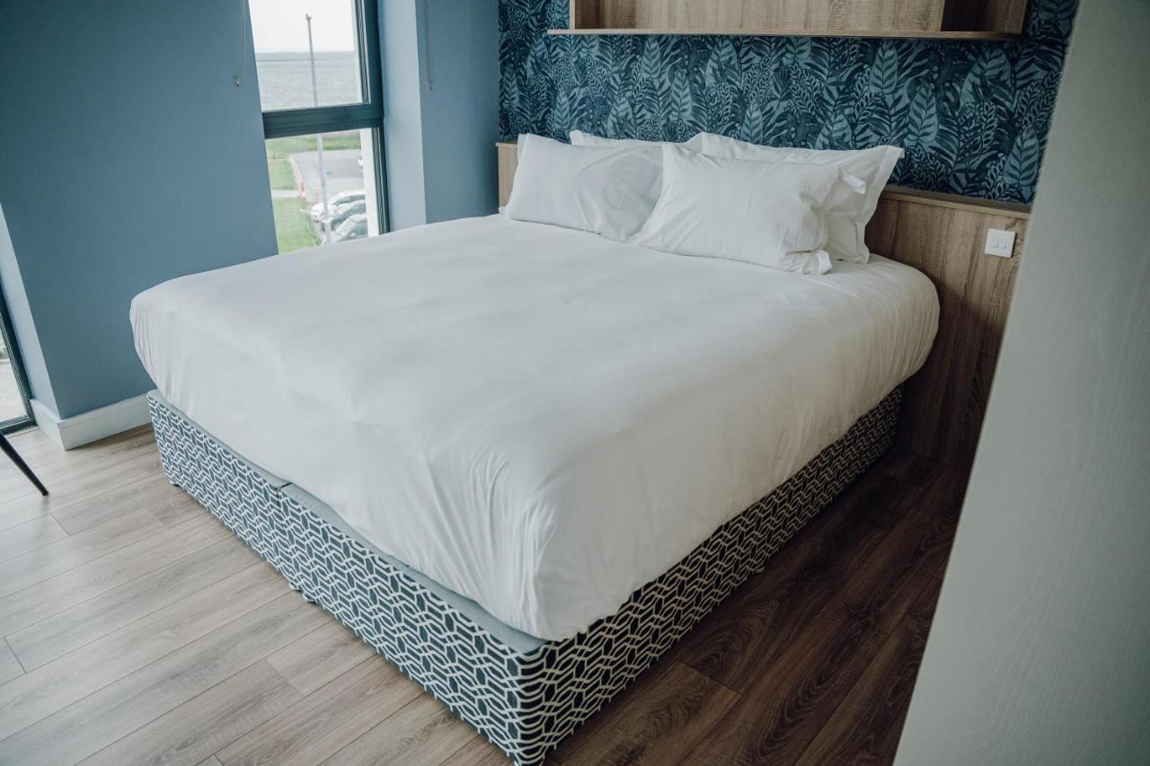 Shoreline Apartments Γκάλγουεϊ Εξωτερικό φωτογραφία