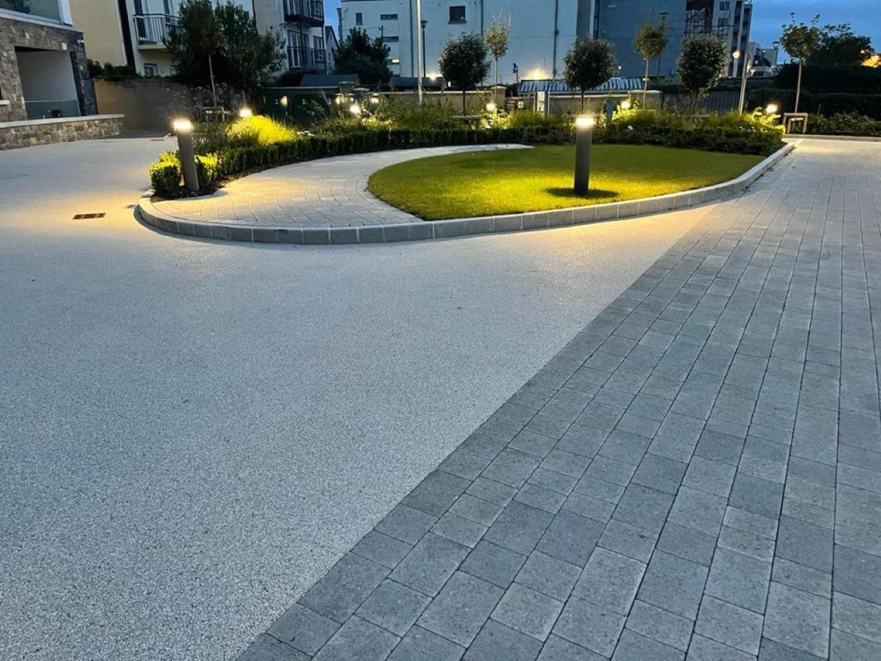 Shoreline Apartments Γκάλγουεϊ Εξωτερικό φωτογραφία